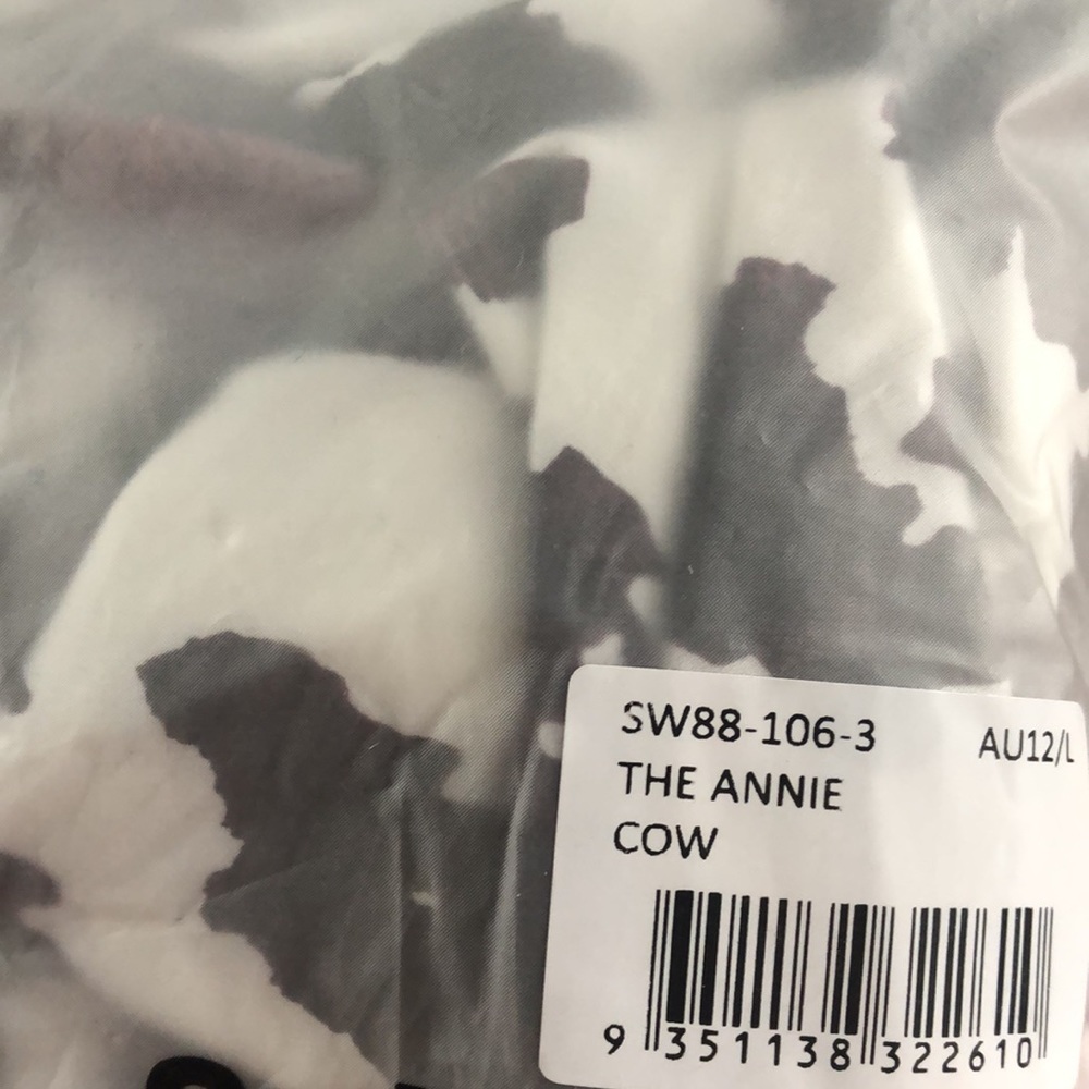 Princess Polly cow bikini set - Picture 9 of 10